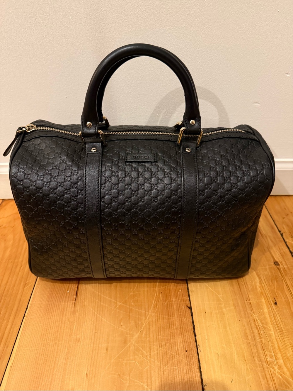 Gucci Microguccissima Boston bag with top handles and detachable shoulder strap. - Picture 2 of 16